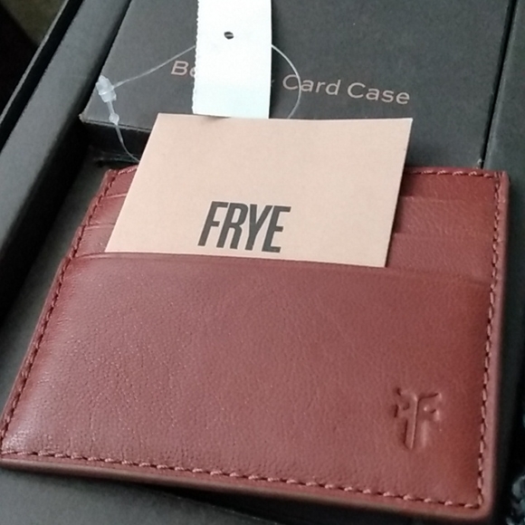 Frye Beanie and Card Case Set - Picture 4 of 8